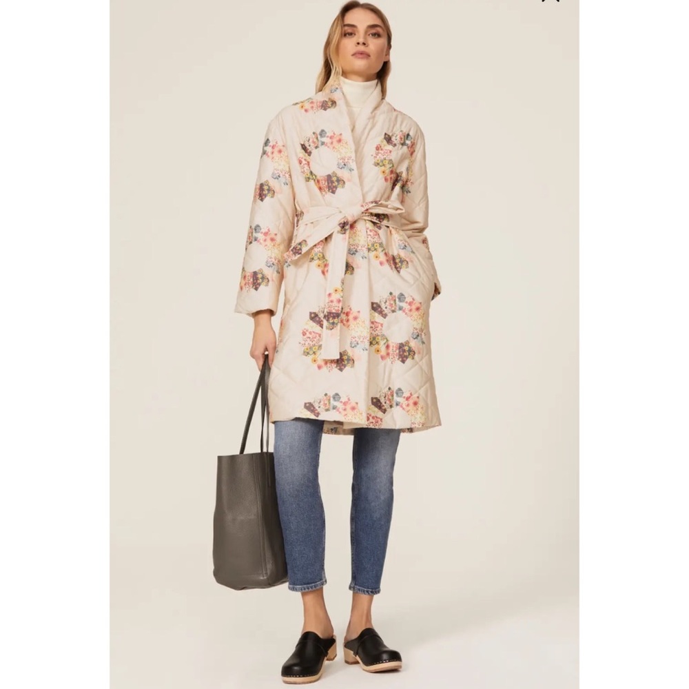 Samantha Sipos Quilted Sunburst Coat Long Trench Robe Shawl Neck Women’s Medium - Picture 11 of 13